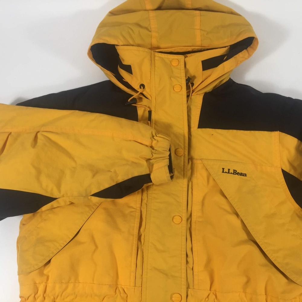 LL Bean Women's Petite Yellow Heavy Winter Jacket